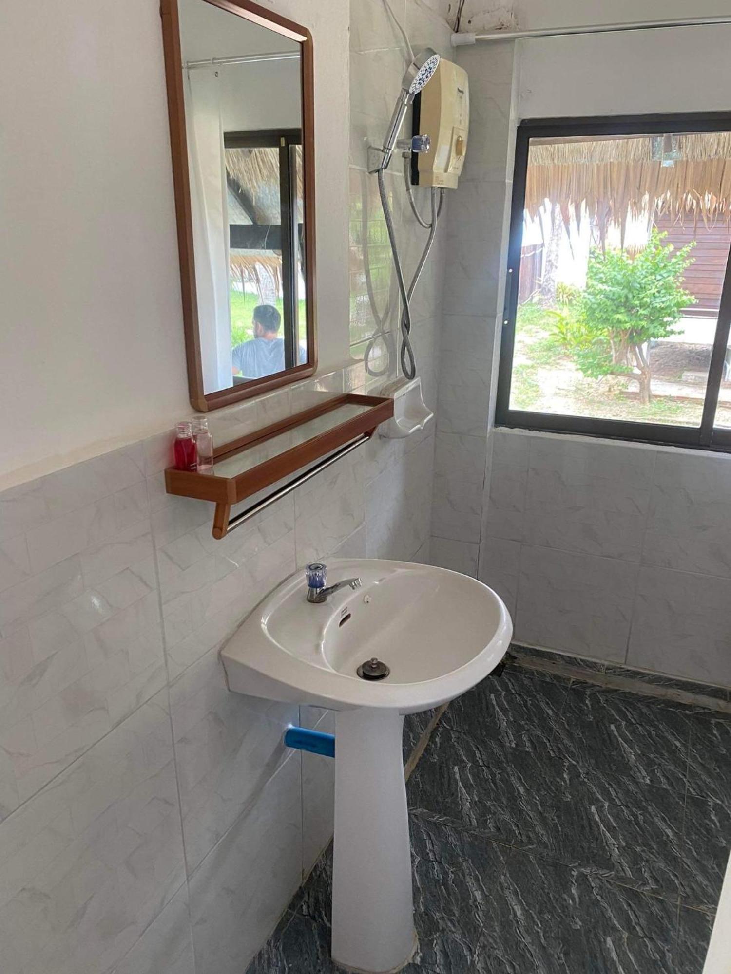 Wild Wood X Hansa Beach Fitness Resort Thongsala Ngoại thất bức ảnh